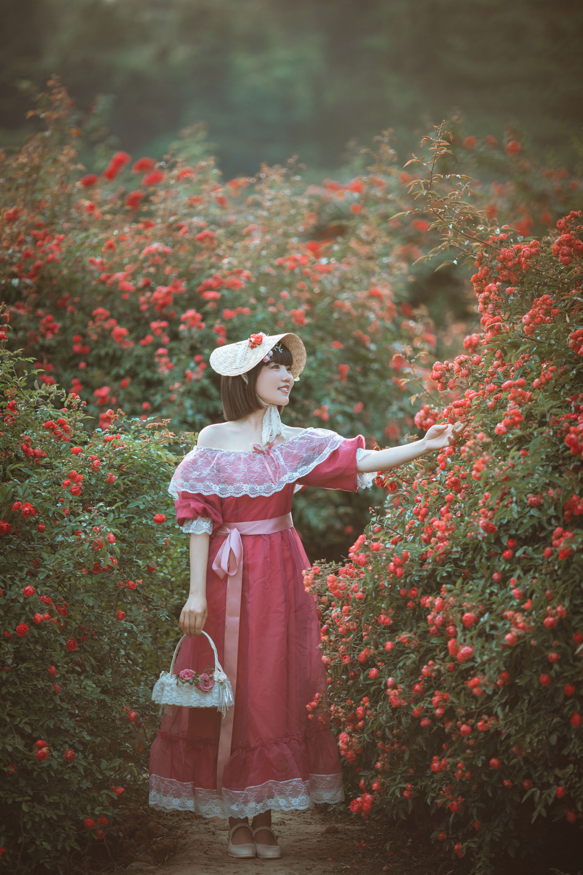 玫瑰庄园 小姐姐 模特 欧洲写真艺术 花