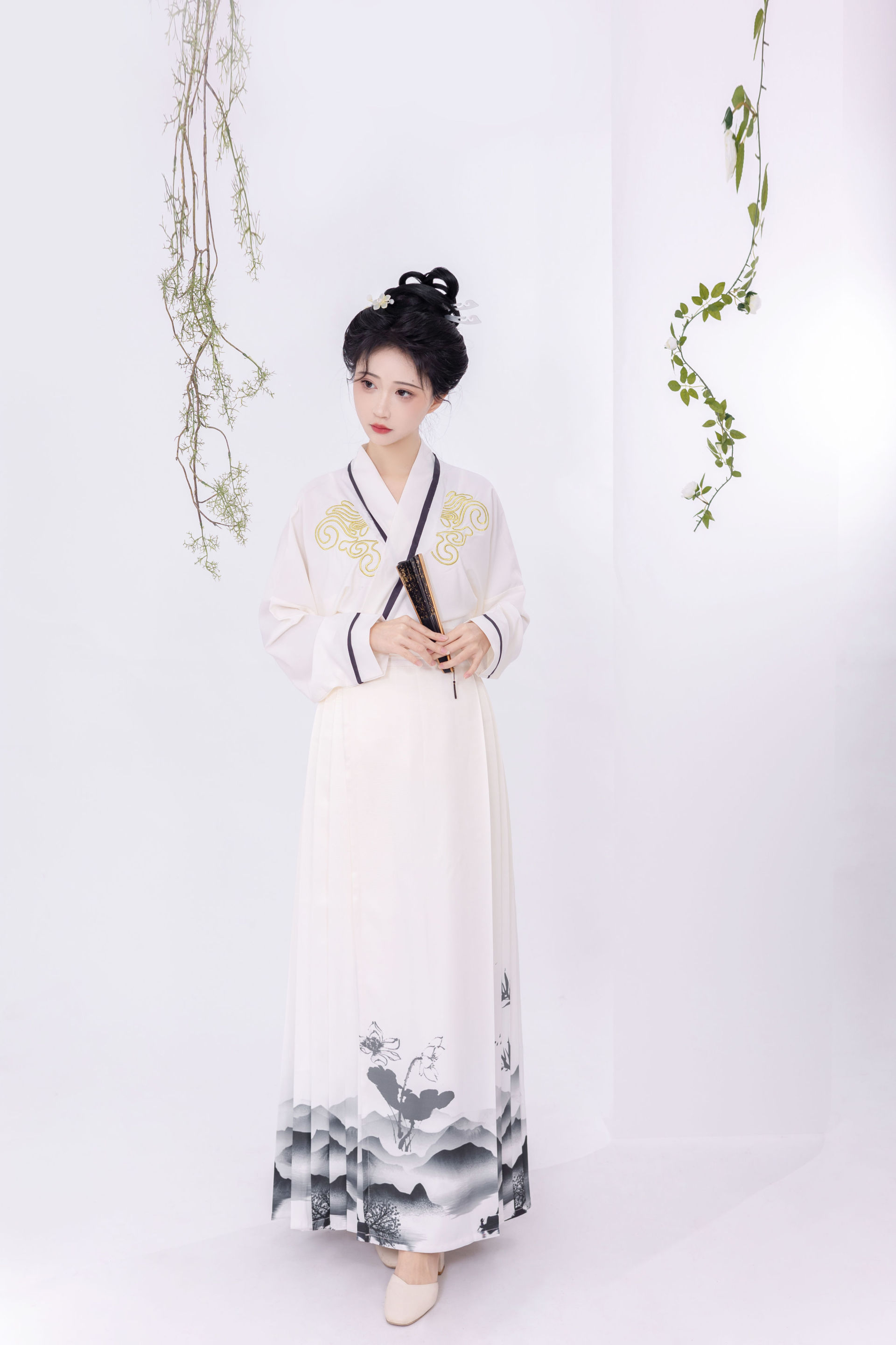 花与剑 中国风 古典 摄影 美图 古装 模特